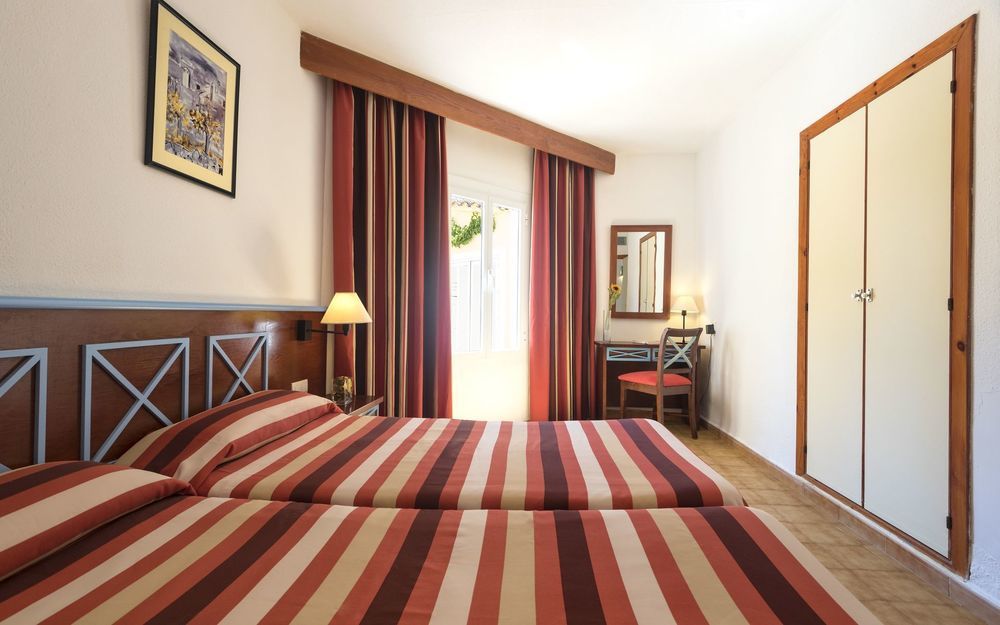 Marinda Garden Aparthotel กาลาเอนบอสช์ ภายนอก รูปภาพ